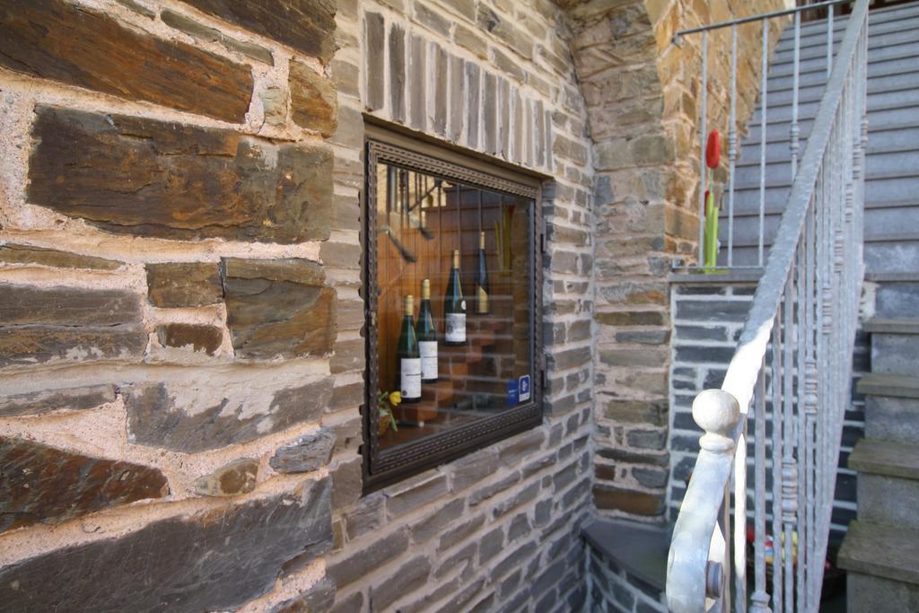 Weingut / Gaestehaus Gerlach Ürzig المظهر الخارجي الصورة